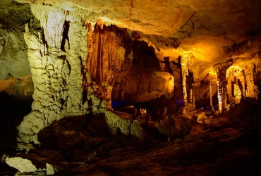 Partenza da Paksan – Grotta di Kong Lor – Villaggio rurale