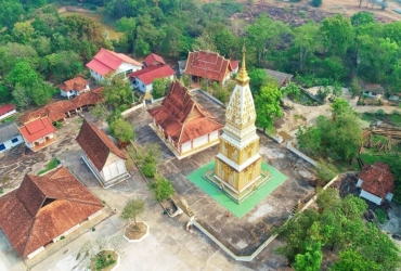 Tempio Wat Phabath – Mercato locale – Rientro