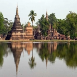Tour di 3 Giorni e 2 Notti a Sukhothai – Culla della Civiltà Thailandese