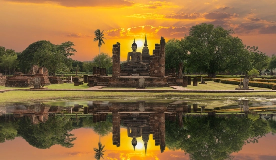 Tour di 3 Giorni e 2 Notti a Sukhothai – Culla della Civiltà Thailandese