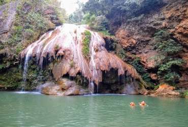 Cascata – Mercato – Fine del tour