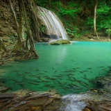 Tour di 5 Giorni a Kanchanaburi – Cascate di Erawan e Fiume Kwai