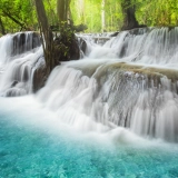 Tour di 5 Giorni a Kanchanaburi – Cascate di Erawan e Fiume Kwai