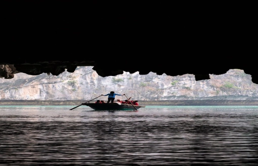 Le meravigliose grotte della baia di Ha Long - Imperdibili meraviglie naturali