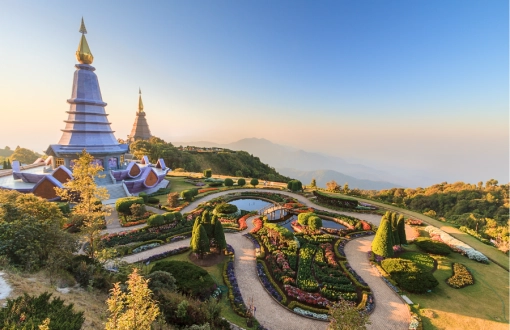 Viaggio in Thailandia del Nord: Itinerario di 10 Giorni in 2025