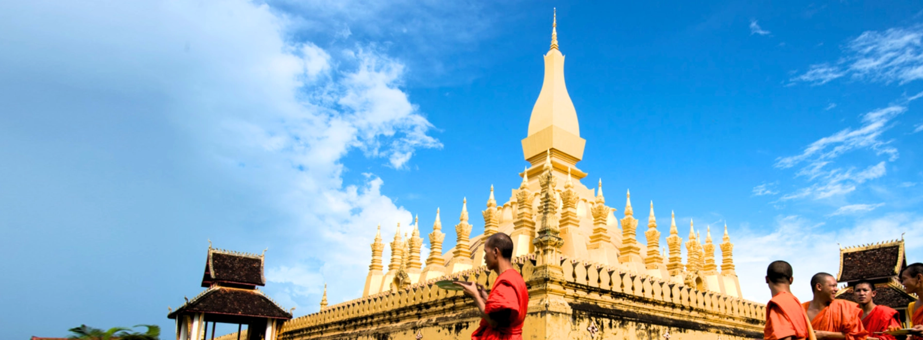 Boun Khao Padap Din – La Festa Spirituale del Ricordo dei Defunti in Laos