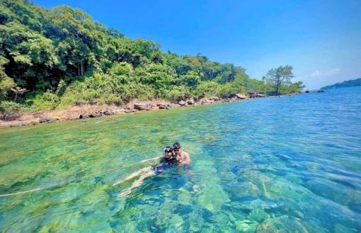 Koh Rong o Koh Rong Samloem: Spiagge, Feste e Relax