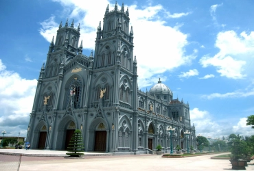 Chiesa di Kien Lao – Santuario di Hung Nghia – Villaggio di Pham Phao (L/D)