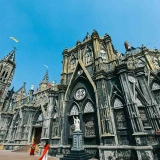 Tour di Nam Dinh 1 giorno: Scopri le Chiese Europee