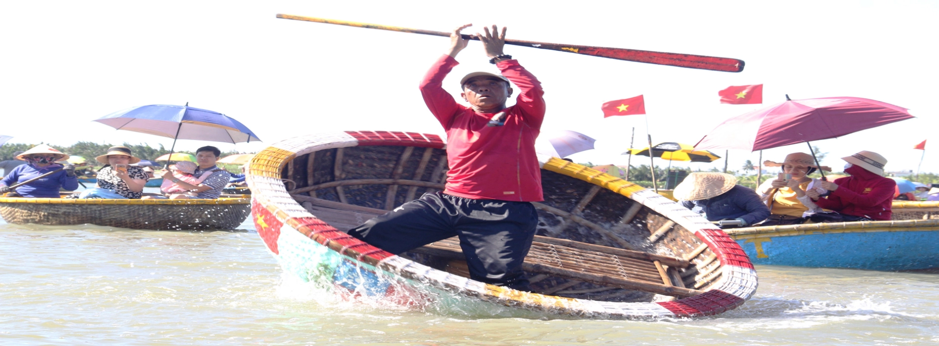 Barche a cesto rotondo: un'attrazione unica del turismo in Vietnam