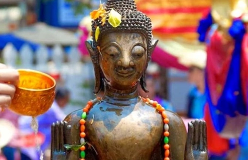 Bun Pi May 2026 –  Un vivace festival di 10 giorni a Luang Prabang