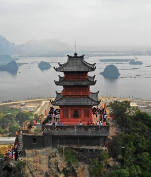 Escursione ad Hanoi - Esplorazione della Pagoda dei Profumi