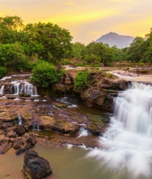 Tour di Laos Meridionale 4 giorni - Cultura e Avventura