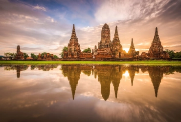 Bangkok - Ayutthaya - Phitsanulok (B)