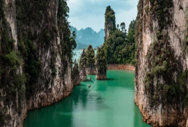 Khao Sok - Lago di Cheow Lan - Khao Sok (B/L) Tour di gruppo con guida parlante inglese