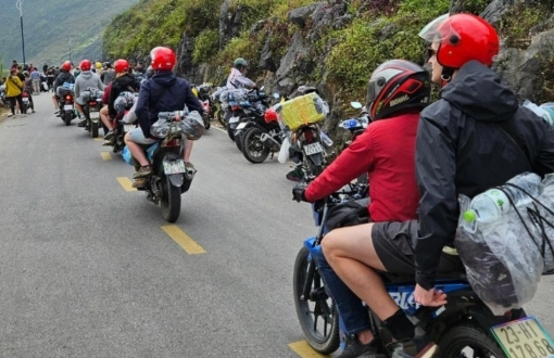 Tour in moto a Ha Giang: guida completa per esplorare il nord del Vietnam