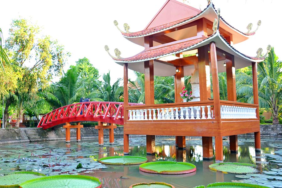 Esplorate l'architettura buddista tradizionale vietnamita