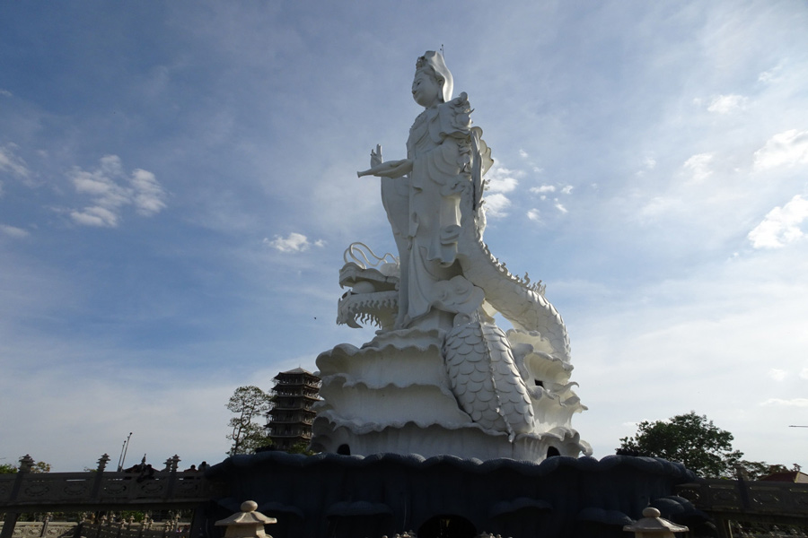 Come muoversi alla Pagoda Go Ken a Tay Ninh