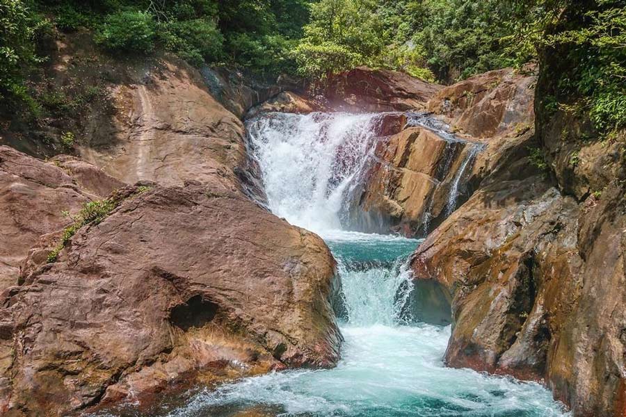 Cosa vedere e fare alla cascata Than Mayom