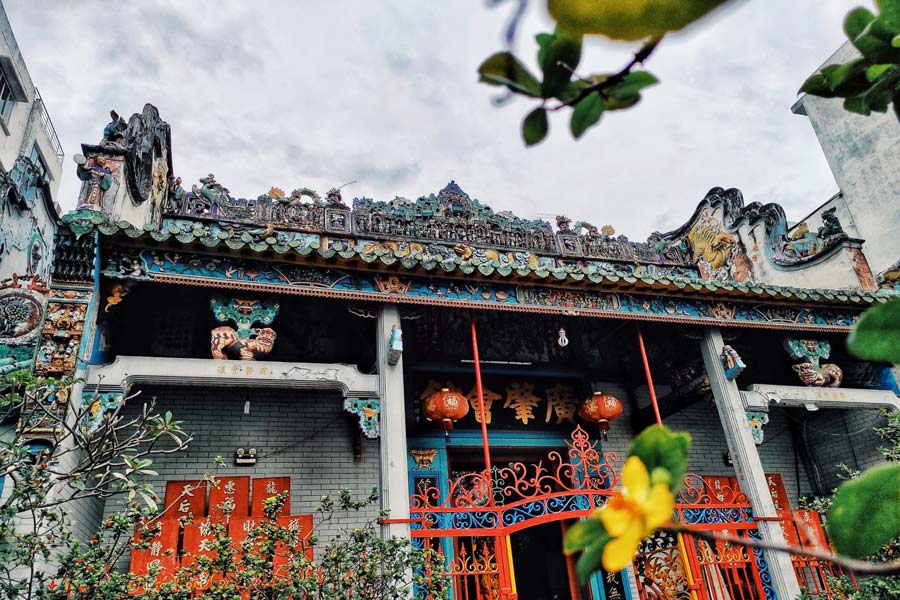 Pagoda di Hue Nghiem Giang Tu