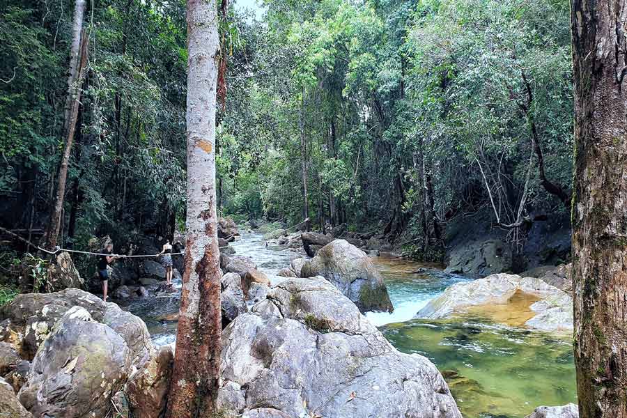 Than Mayom è la destinazione perfetta per scoprire la bellezza incontaminata della Thailandia