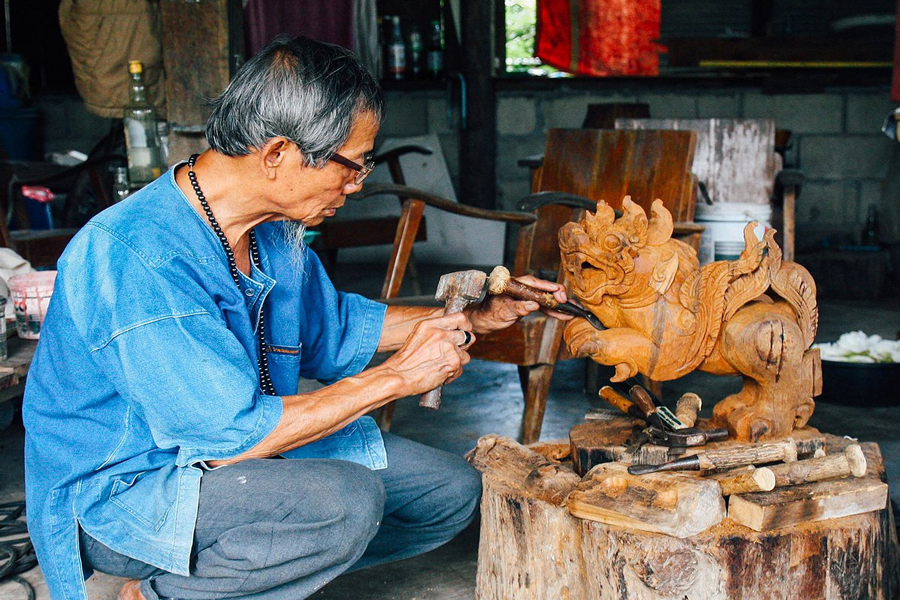 Il paradiso della lavorazione del legno di Chiang Mai