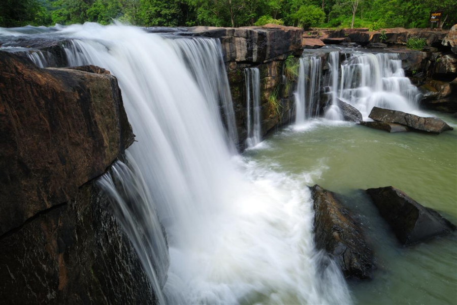 Cascata di Tat Ton - Guida di viaggio - Attrazione in Thailandia
