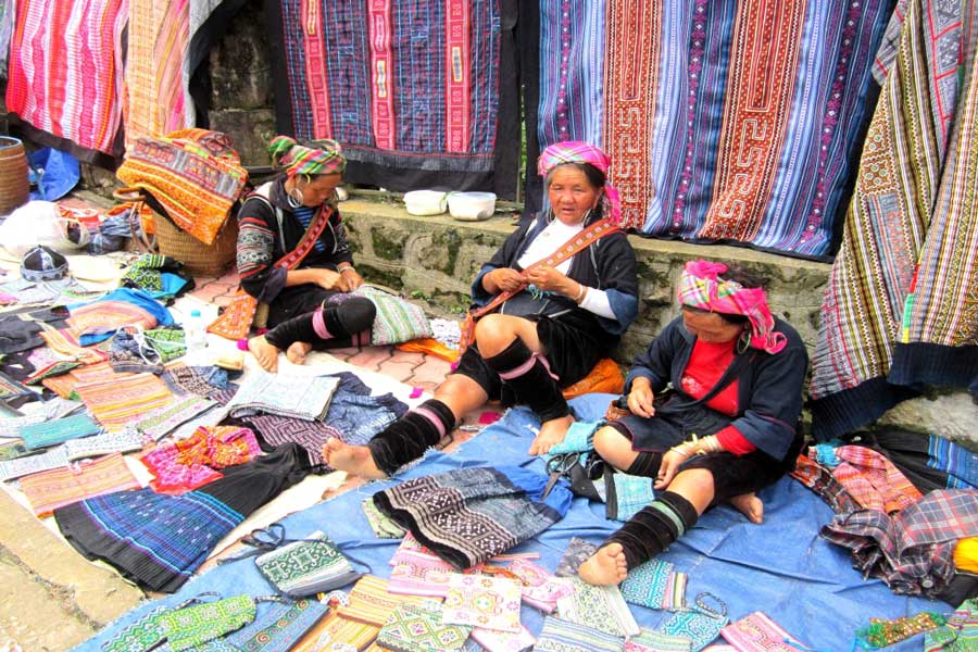 Mercato di Coc Ly a Lao Cai