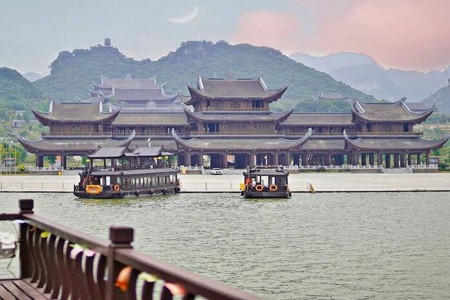 La Porta a Tre Archi (Porta Tam Quan)