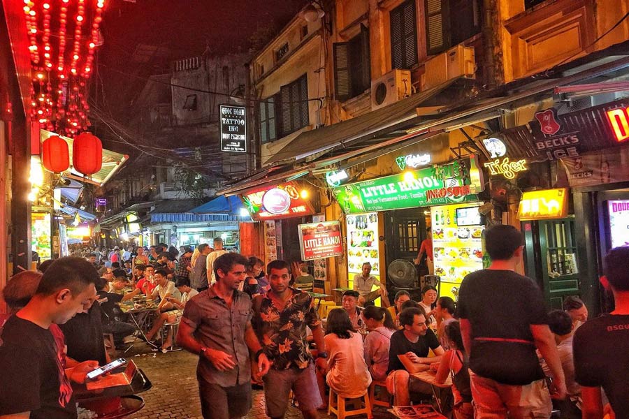 Esperienza gastronomica del quartiere vecchio di Hanoi