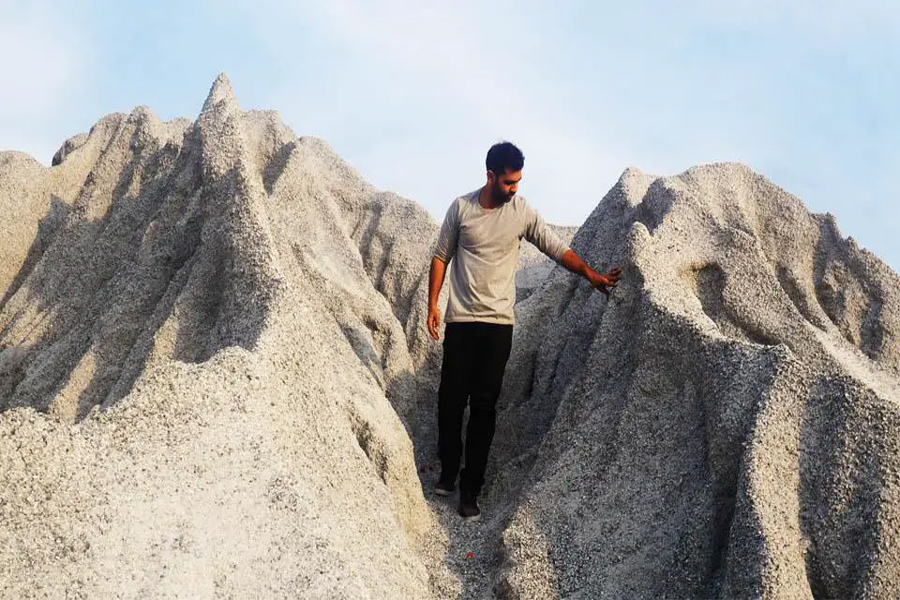 Escursioni sulle rocce della montagna