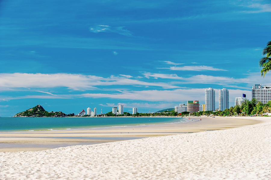 La bellissima spiaggia di Hua Hin