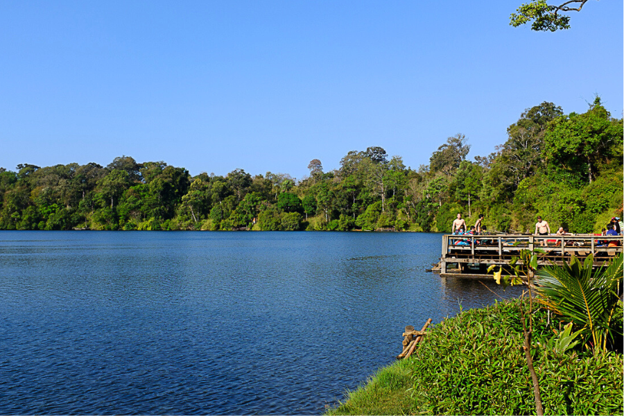 Il lago di Yeak Laom - Guida di viaggio - Attrazione in Cambogia