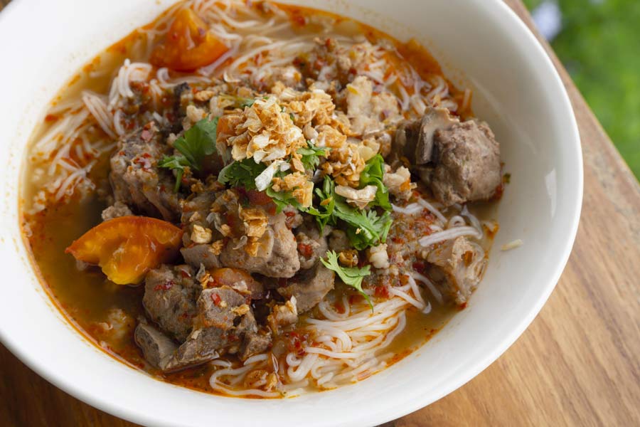 Khanom Jeen Nam Ngiao Chiang Mai