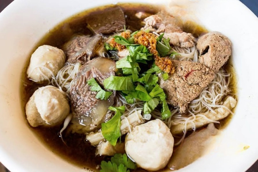 Kuay Tiew Mu Liang
