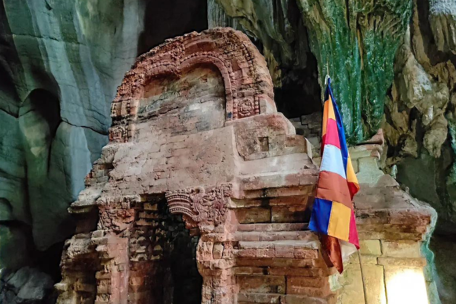 Tempio della grotta di Phnom Chhnork - Guida di viaggio in Cambogia 