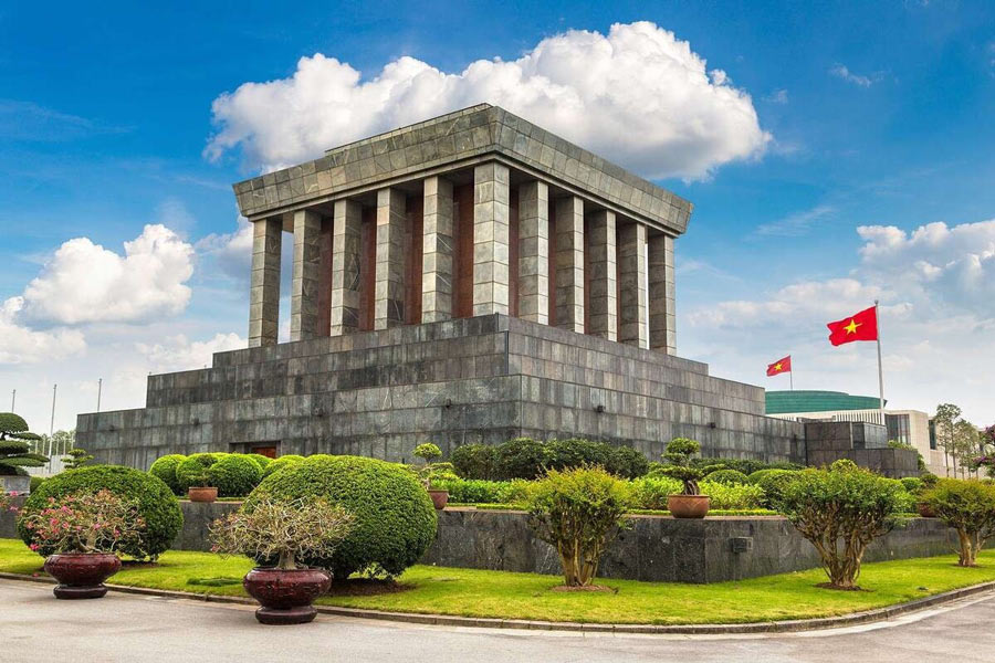Scoprite la bellezza di Hanoi attraverso Mausoleo di Ho Chi Minh