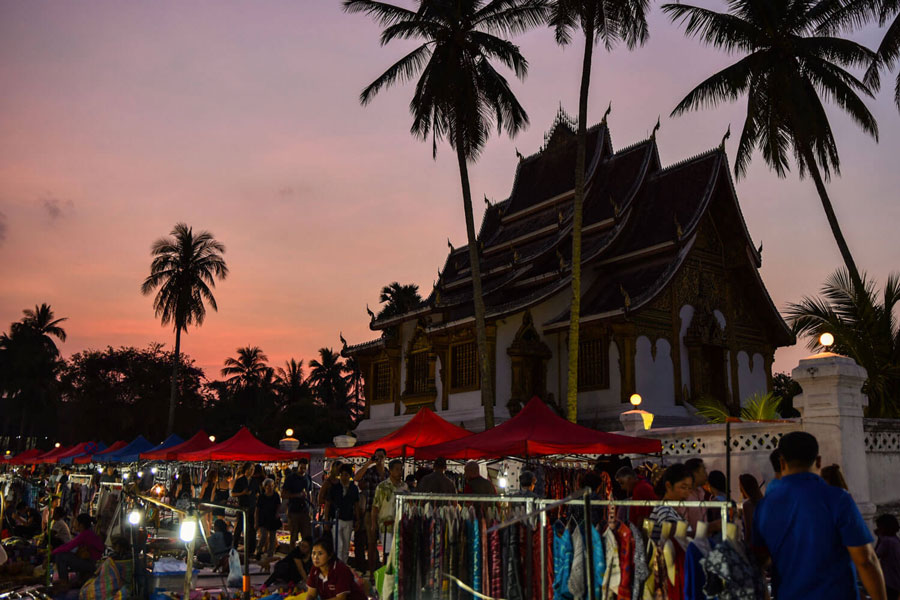Mercato notturno di Luang Prabang