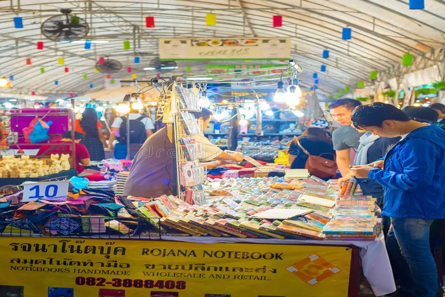 Esplorate le notti vibranti del Mercato di Pai