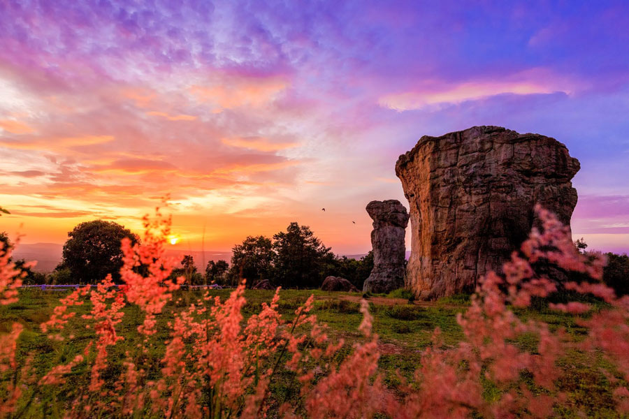 Mor Hin Khao - Guida di viaggio - Attrazione in Thailandia