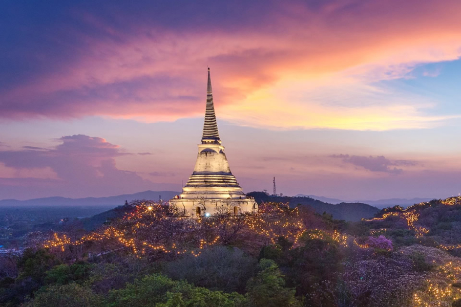 Il Phra That Chom Phet