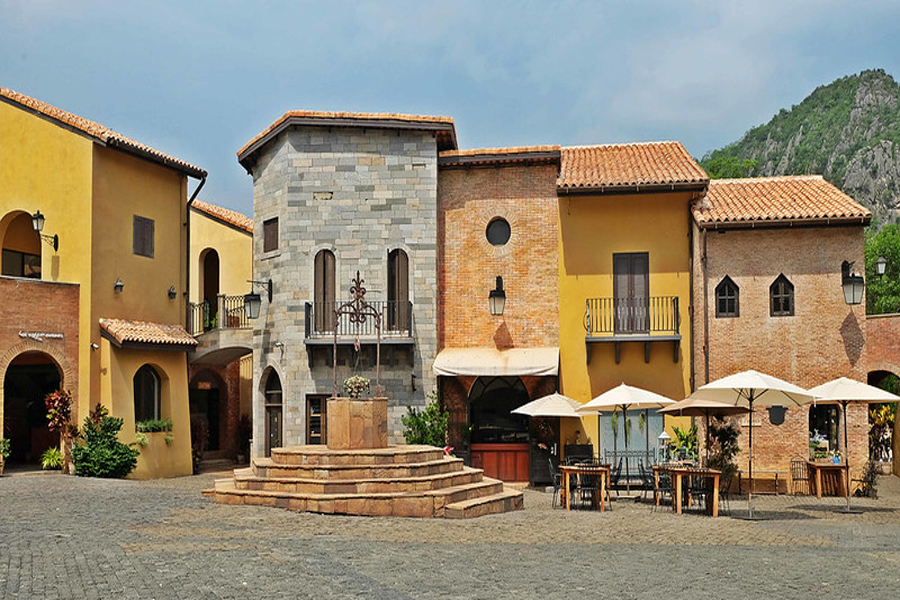 Villaggio Primo Piazza