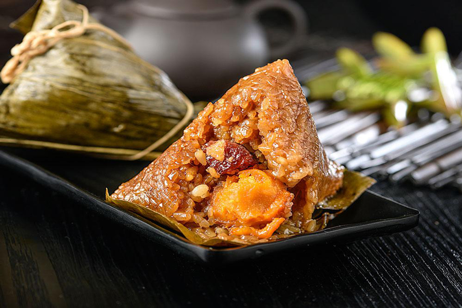 Riso appiccicoso ripieno a Ban Rak Thai