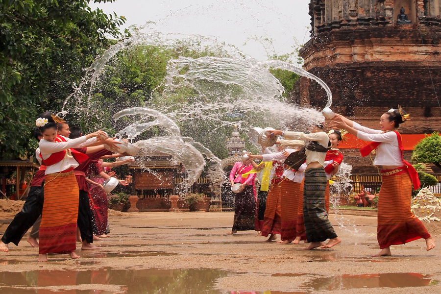 Il famoso festival di Songkran