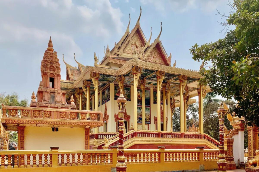 Tempio di Ek Phnom - Guida di viaggio - Attrazione in Cambogia
