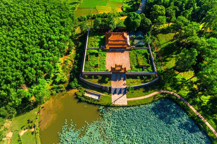 Tomba Gia Long Hue
