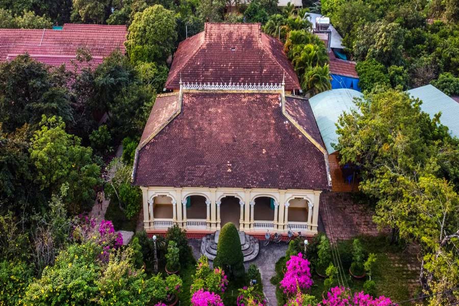 Turismo sul fiume Mekong