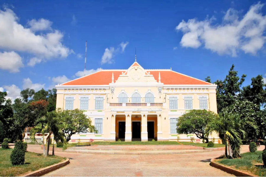 Un giorno a Battambang: Visita a piedi - Guida di viaggio in Cambogia