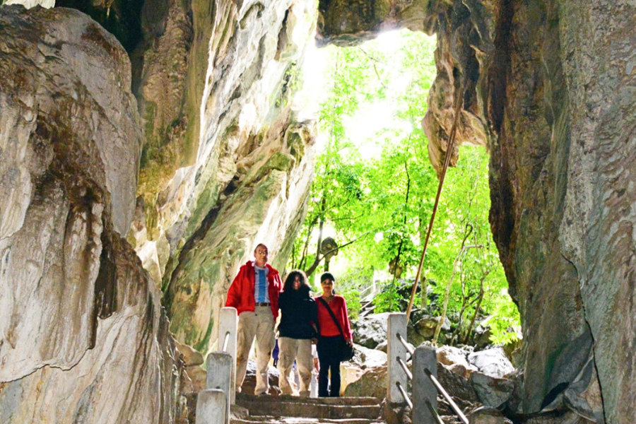 Visita della cultura di Cambogia in 15 giorni