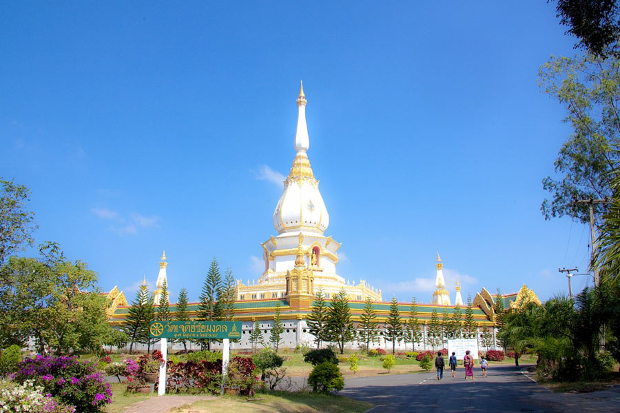 Wat Pha Nam Thip Thep Prasit Wanaram - Guida di viaggio